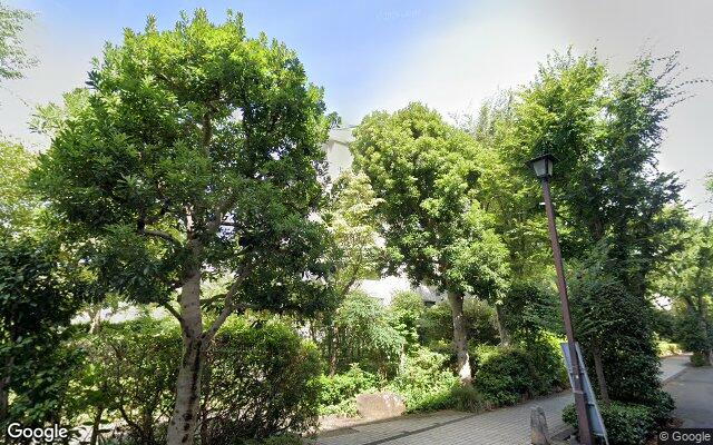 西国分寺史跡通り住宅7号棟の外観（Googleストリートビュー）