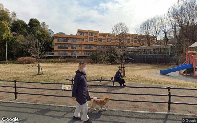 ライオンズマンション聖蹟桜ヶ丘の外観（Googleストリートビュー）