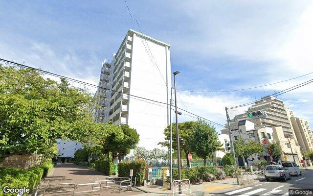 セントラルグリーンハイツの外観（Googleストリートビュー）
