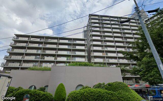 東十条サンハイツC棟の外観（Googleストリートビュー）
