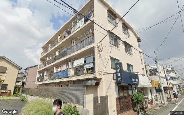 梅丘コーポの外観（Googleストリートビュー）