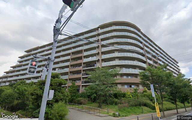 プラウド船橋五街区の外観（Googleストリートビュー）