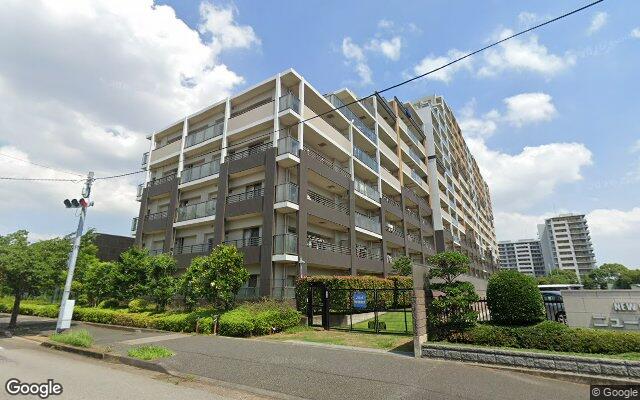 リビオ海浜幕張ラヴィアンコートの外観（Googleストリートビュー）