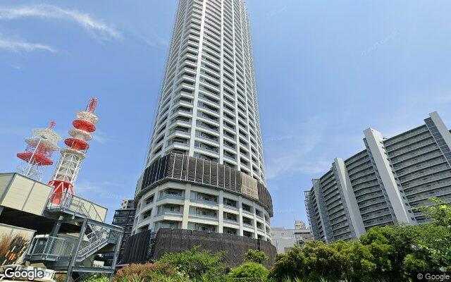 パークハウスプレシアタワーの外観（Googleストリートビュー）
