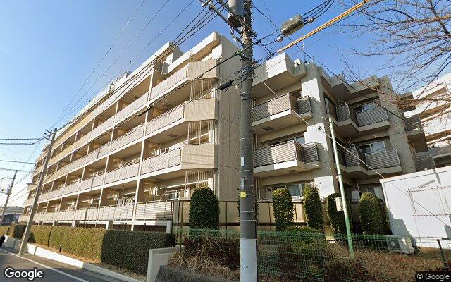 オーベル柏の葉ヒルズ四番館の外観（Googleストリートビュー）