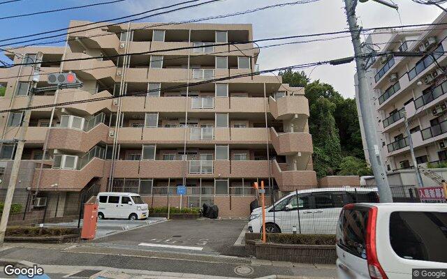 ローヤルシティ松戸の外観（Googleストリートビュー）