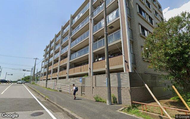 ライオンズマンション幕張セントパークスの外観（Googleストリートビュー）