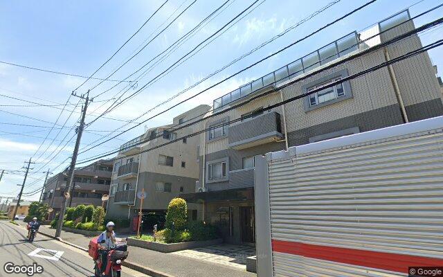 コニファーコート松飛台の外観（Googleストリートビュー）