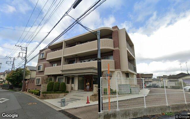 アンビシャスガーデン勝田台の外観（Googleストリートビュー）