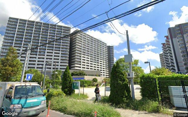 クレストシティタワーズ浦安サウスタワーの外観（Googleストリートビュー）