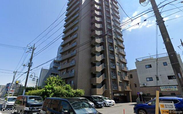 サーパス柏ウエストタワーの外観（Googleストリートビュー）