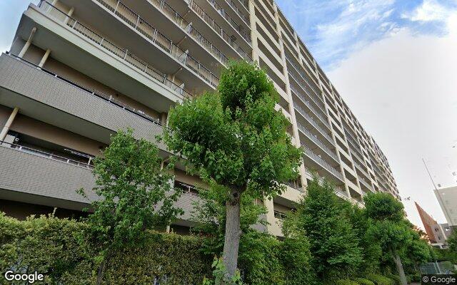 サングランデエルズモアC棟の外観（Googleストリートビュー）