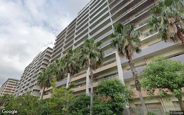 パークシティ東京ベイ新浦安solA棟の外観（Googleストリートビュー）