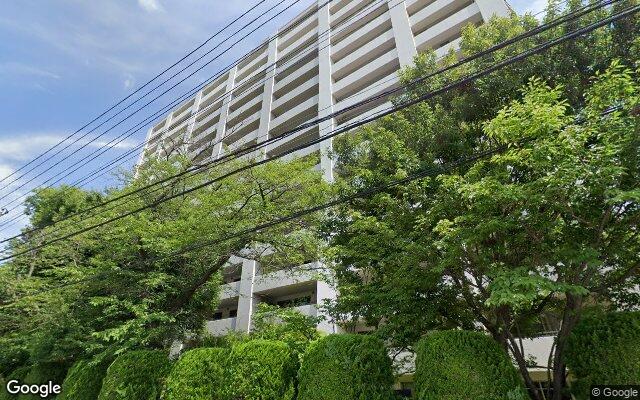 シティアA棟の外観（Googleストリートビュー）