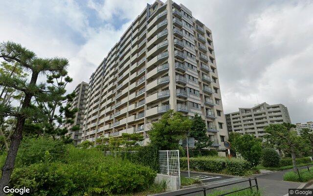 アールフォーラム新浦安クリアーウイングC棟の外観（Googleストリートビュー）