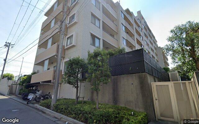 津田沼ローレルコート前原駅前の外観（Googleストリートビュー）