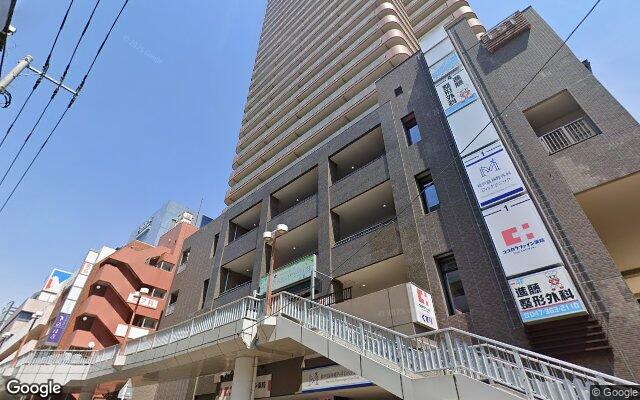 ライオンズステーションタワー松戸の外観（Googleストリートビュー）