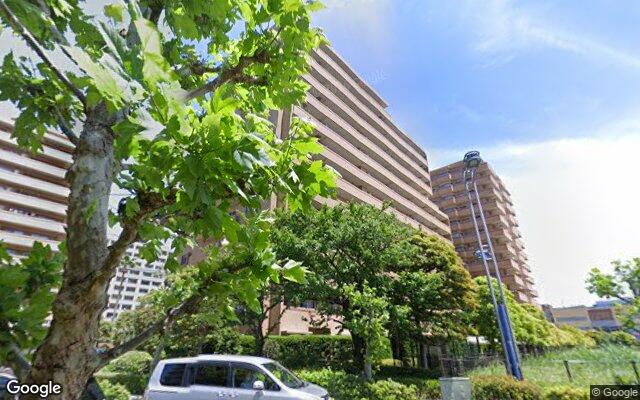 グランファースト新浦安C館の外観（Googleストリートビュー）