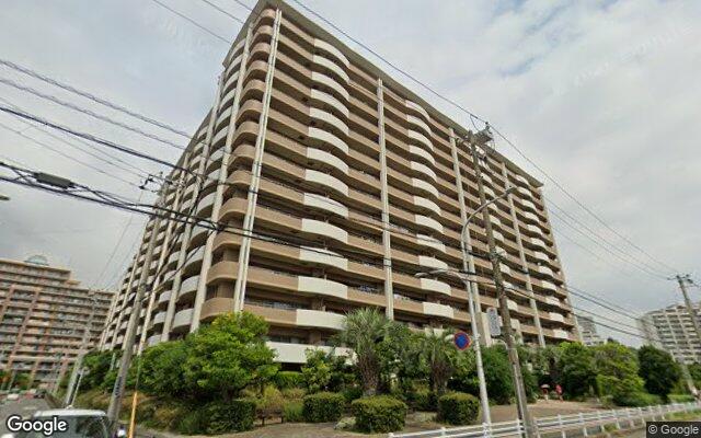 ラディアンコースト新浦安の外観（Googleストリートビュー）