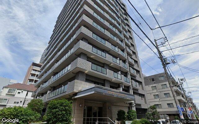 ライオンズマンション船橋駅前の外観（Googleストリートビュー）