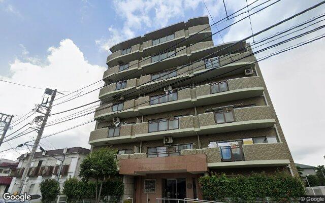 ロイヤルエクセラージュ南流山の外観（Googleストリートビュー）