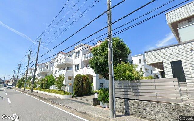 ウッドパーク八千代中央A棟の外観（Googleストリートビュー）