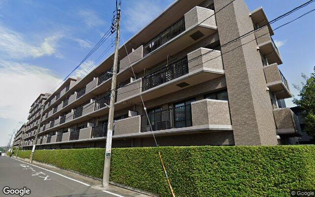 アーベントハイム松戸南の外観（Googleストリートビュー）