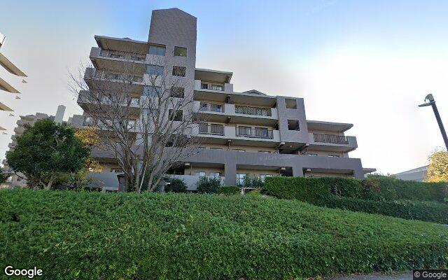 エヴァーグリーンアペックス2番館の外観（Googleストリートビュー）