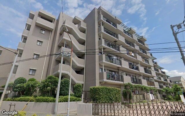 ロイヤルシャトー津田沼東の外観（Googleストリートビュー）