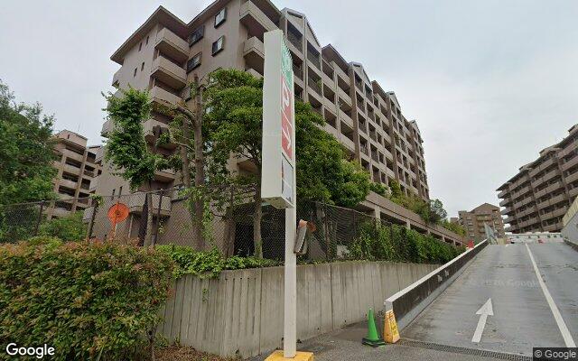 ガーデンプラザ新検見川4番館の外観（Googleストリートビュー）