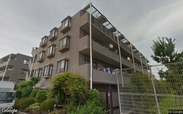 コスモ津田沼ロイヤルコートの外観（Googleストリートビュー）