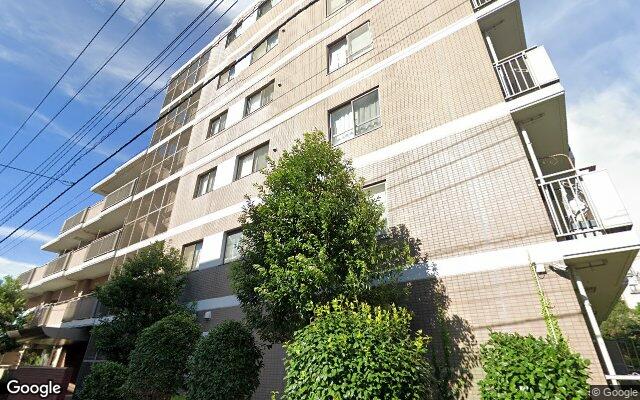 プレシアスコート松戸の外観（Googleストリートビュー）