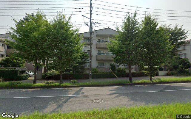 ファーストスクエア小倉台9号棟の外観（Googleストリートビュー）