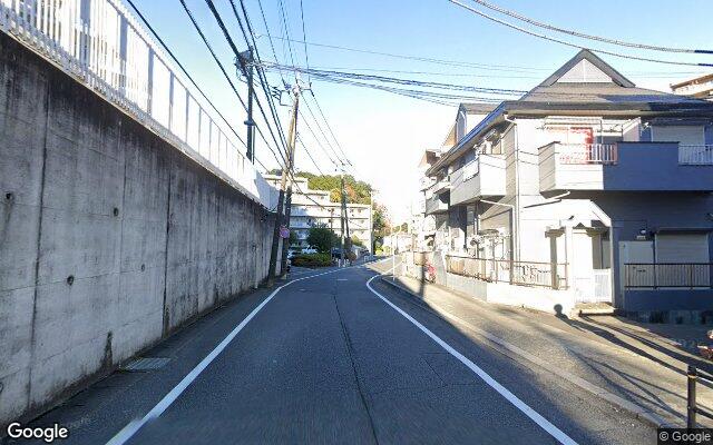 トーカンマンション北小金の外観（Googleストリートビュー）