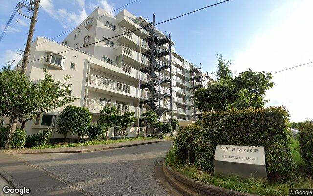 ペアタウン船橋2棟の外観（Googleストリートビュー）