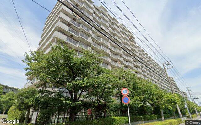 ライオンズマンション南市川の外観（Googleストリートビュー）