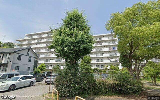 ライオンズマンションロワイヤル北小金の外観（Googleストリートビュー）