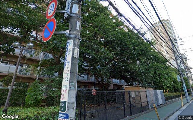 市川パークハウスA棟の外観（Googleストリートビュー）