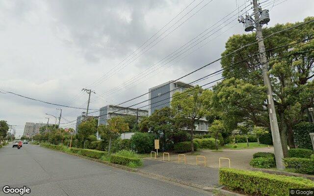 京成サンコーポ浦安11号棟の外観（Googleストリートビュー）