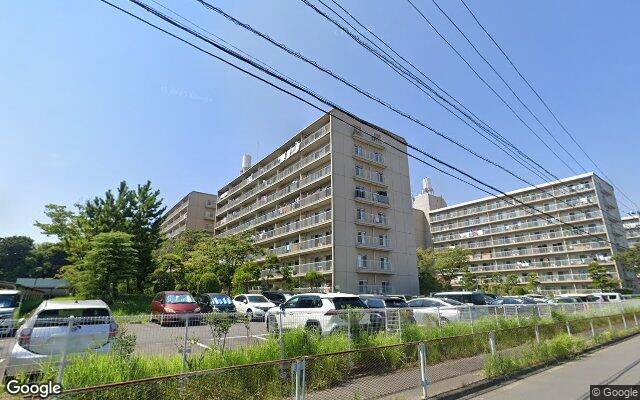 東千葉ハイツ2号棟の外観（Googleストリートビュー）