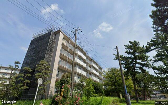 検見川アートホームズ6号棟の外観（Googleストリートビュー）