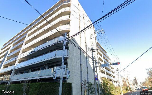 ガーラレジデンス戸田公園セントラルスクエアの外観（Googleストリートビュー）