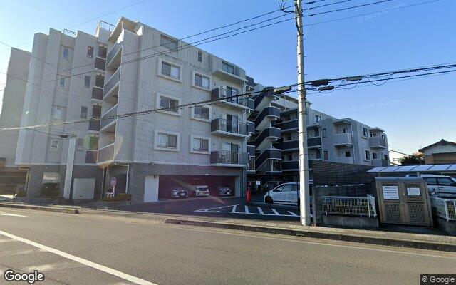 エバーグリーン若葉の外観（Googleストリートビュー）