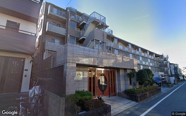 クオラフィラーレ東川口の外観（Googleストリートビュー）