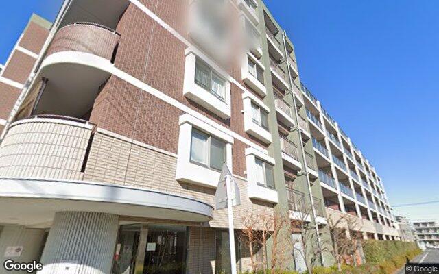 アンビシャスプラザ坂戸の外観（Googleストリートビュー）