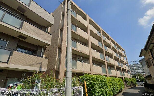 ローヤルシティ草加瀬崎町の外観（Googleストリートビュー）