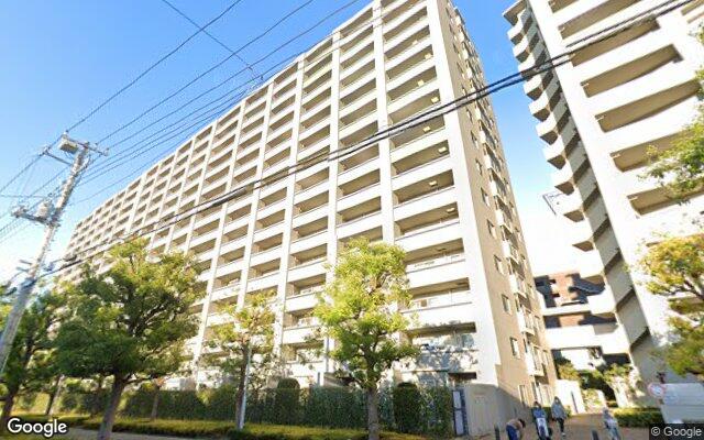 アリーナガーデンガーデンハウスの外観（Googleストリートビュー）