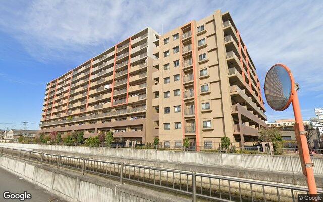 メイプルタウンウィズ戸田公園壱番館の外観（Googleストリートビュー）