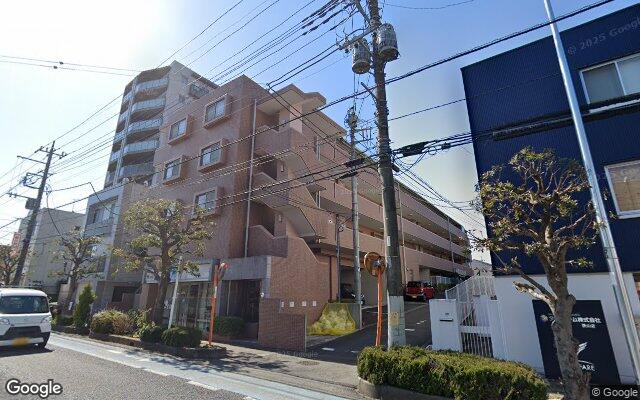 クレアメゾン狭山の外観（Googleストリートビュー）