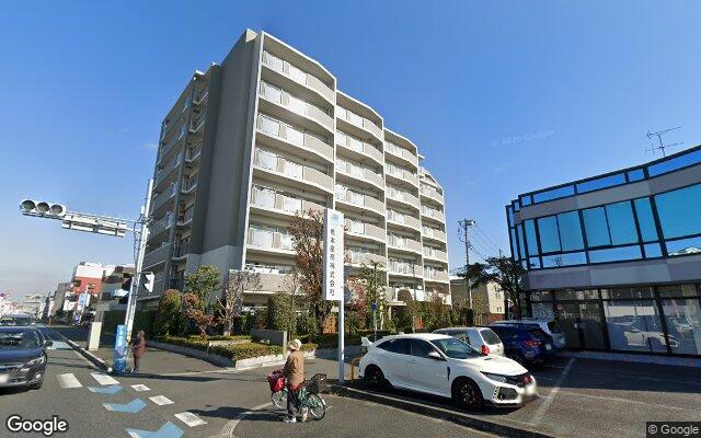 ファミリーフィールズ大宮弐番館の外観（Googleストリートビュー）